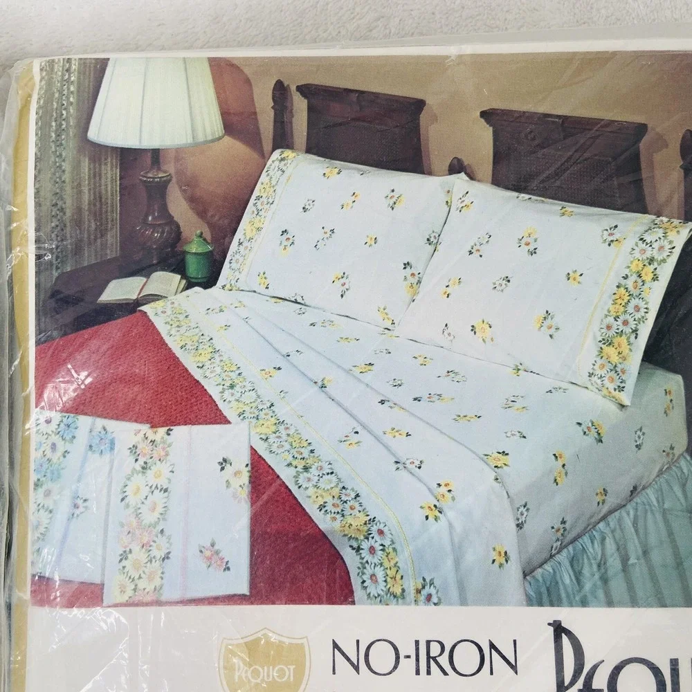 Vintage Pequot Maytime Yellow Daisy Floral Full Fitted Flat Sheet Pillowcase Set